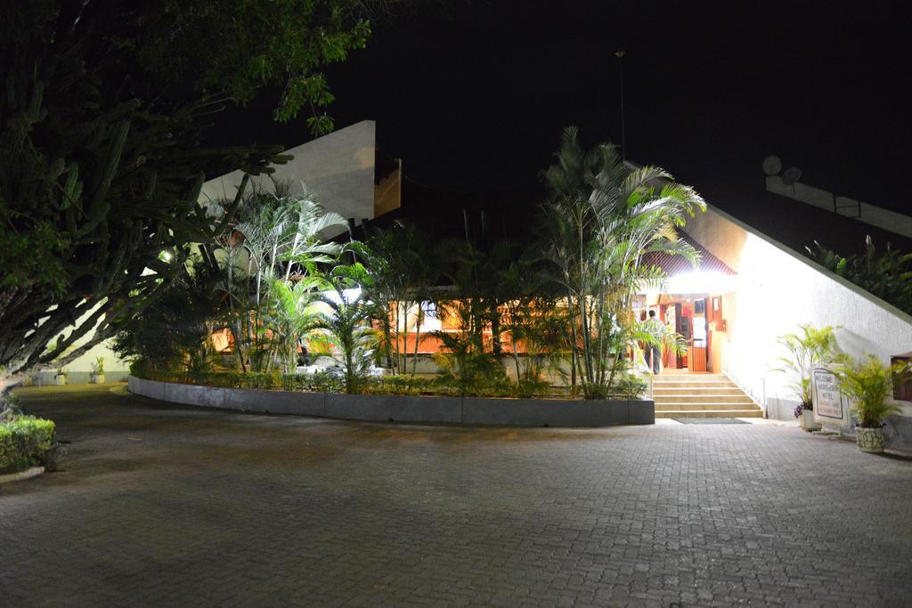 Morogoro Hotel Bagian luar foto