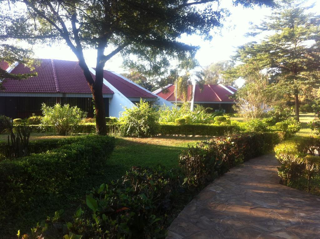Morogoro Hotel Bagian luar foto