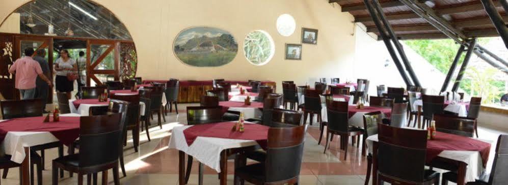 Morogoro Hotel Bagian luar foto